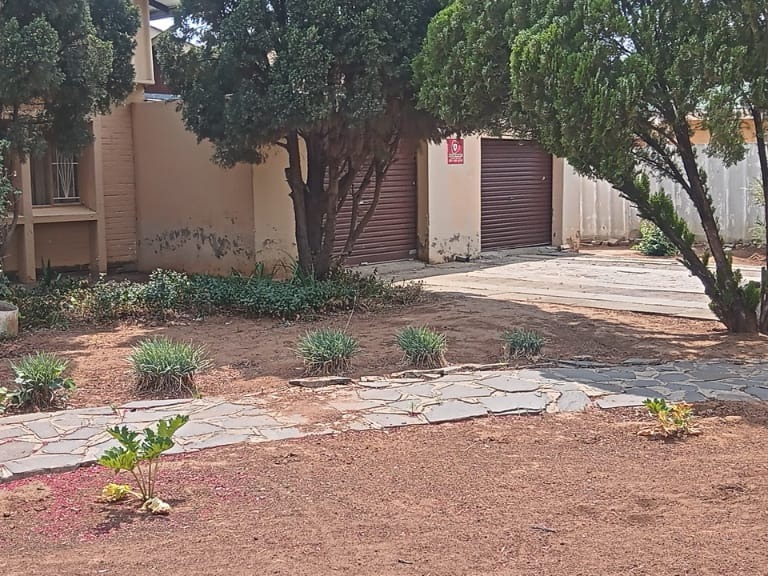 To Let 4 Bedroom Property for Rent in Universitas Free State